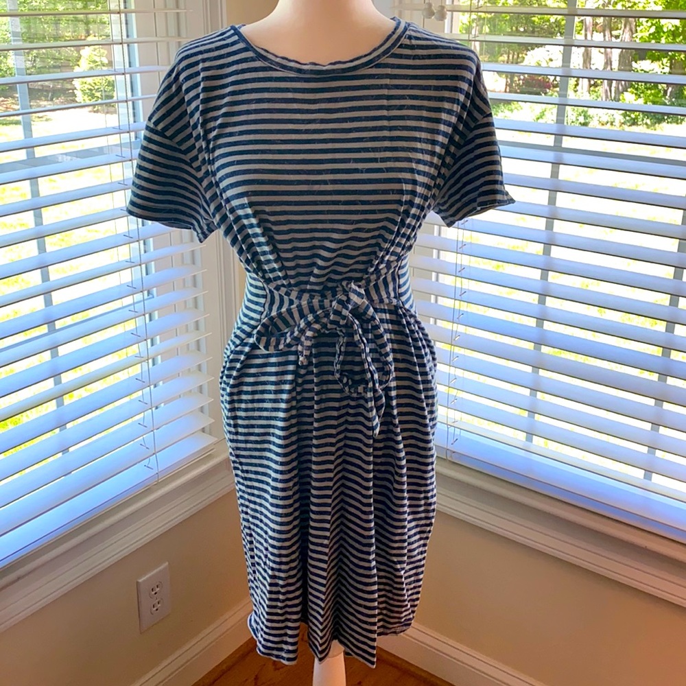 A Pea in the Pod maternity dress